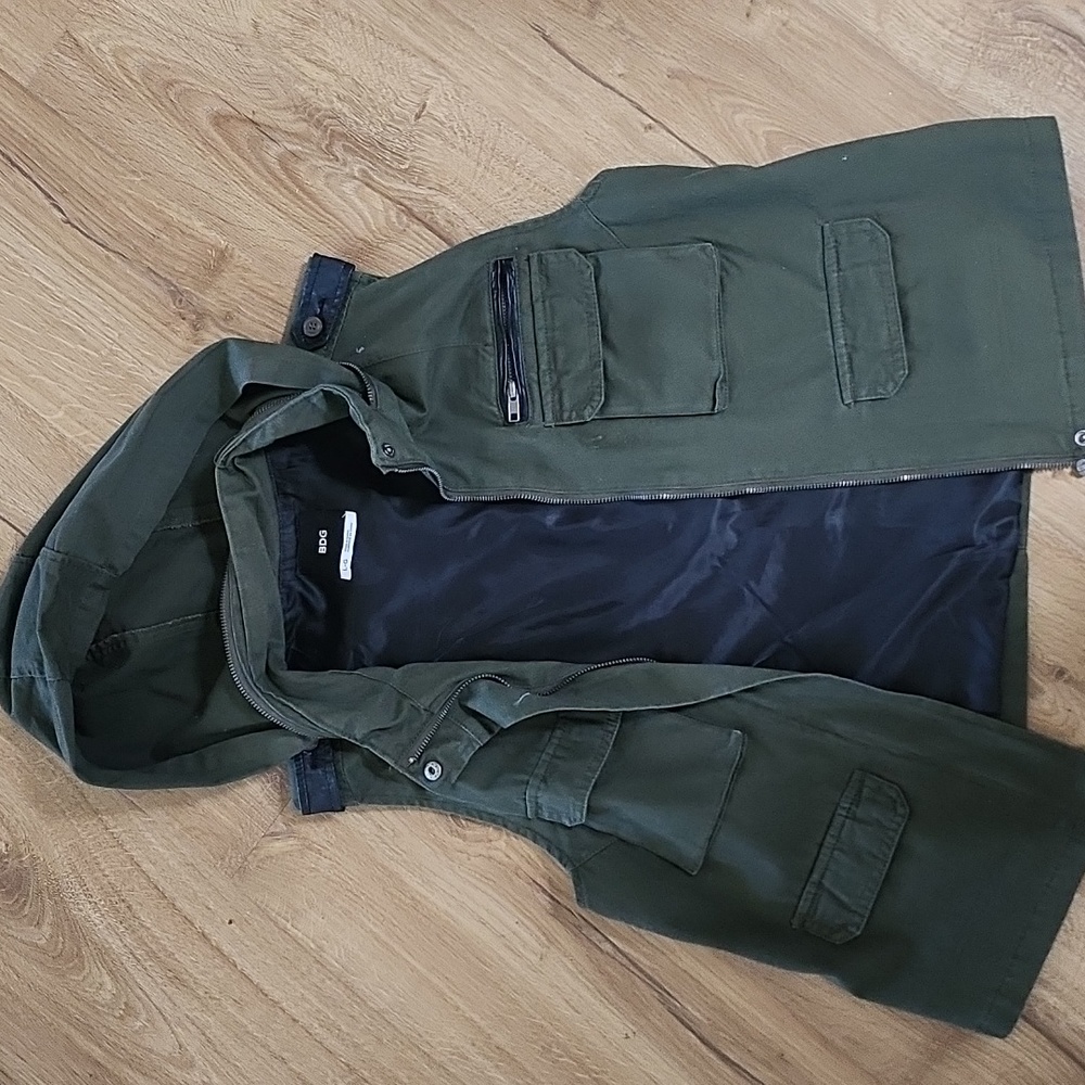 Hooded vest